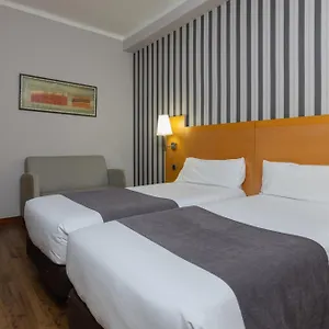 Lyon Hotel Barcelona