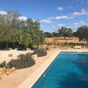 https://finca-es-vinyet.balearic-islands.net